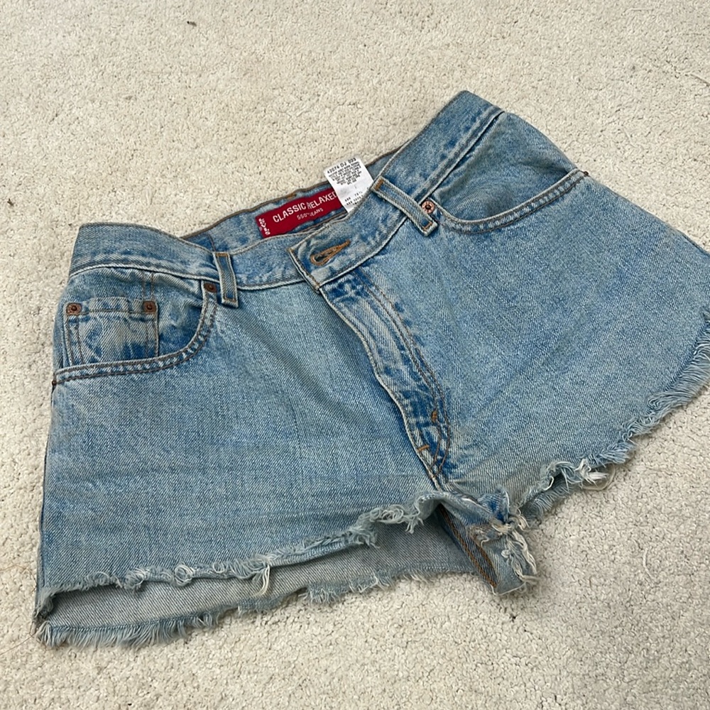 High Waisted Levi Shorts